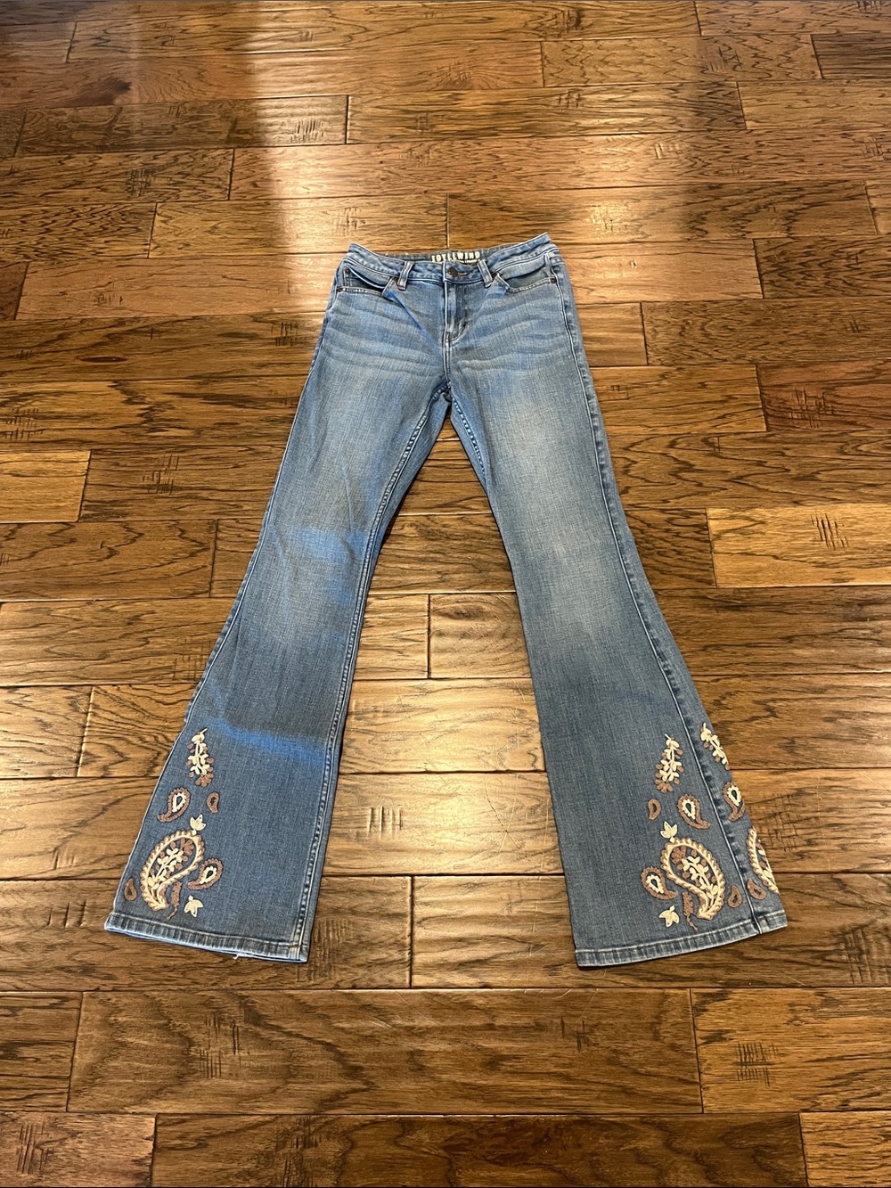 Idyllwind Flare Leg Mid Rise Size 6